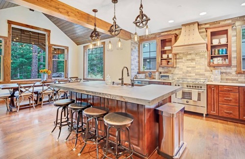 Cle Elum House | Suncadia 4 Bdrm Home Made for Family Gatherings