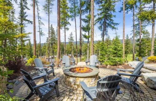 Cle Elum House | Suncadia 4 Bdrm Home with Private Hot Tub overlooking Prospector Golf Course