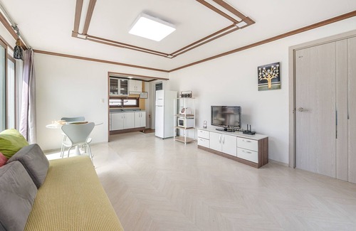 Tarimok House | Suncheon Suncheonman Geurigona Spa Pensi
