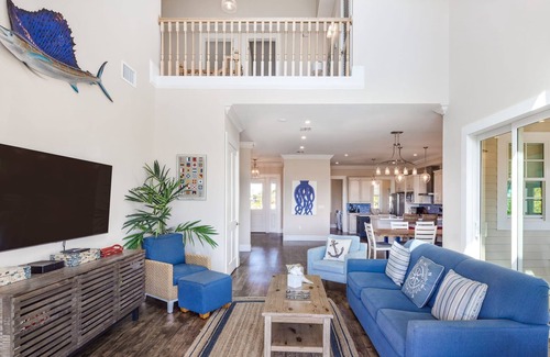 Key West House | Suncoast House by Brightwild Pool Boat Dock