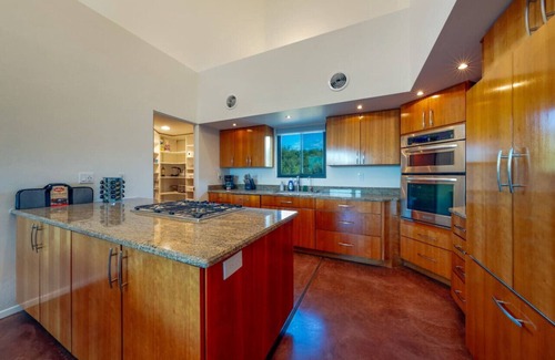 Tucson House | Suncrest GH (Mike Morgan)