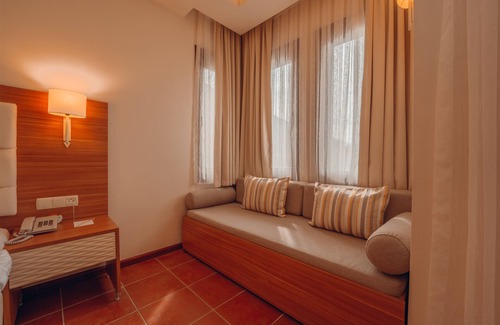 Oludeniz City Center Resort | Sundia By Liberty Suncity