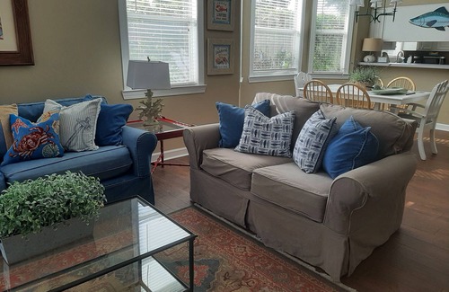 Clipper Cove Cottage | SUNDIAL COTTAGE: CRYSTAL BEACH, DESTIN, FL. PRIVATE POOL!