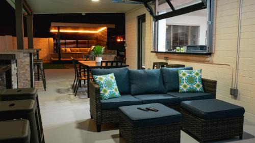 South Scottsdale House | Sundown@OldTown~Pool~Cabana~Bar