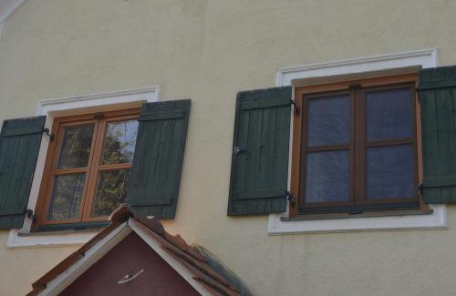 Kaindorf Apartment | Sunflower Cottage, Austria