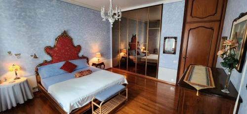 Alessandria Apartment | Sunflower House