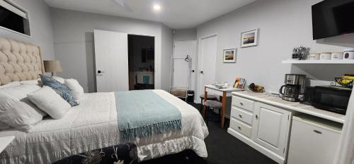 Papamoa Beach Bed & Breakfast | Sunkist B & B