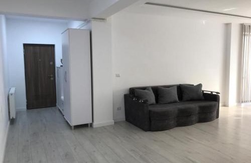 Radauti Apartment | Sunny 2bedroom Apartment near city center Radauti