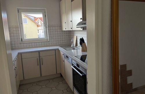 Reutlingen-Sickenhausen Apartment | Sunny 3-room apartment with balcony surrounded by greenery