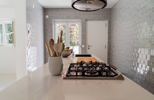 Campo Pequeno Apartment | Sunny apt w/garden + little pool