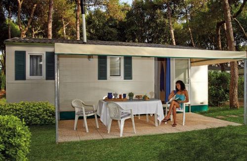 Baia Domizia Ski Chalet | Sunny Chalet in Baia Domizia