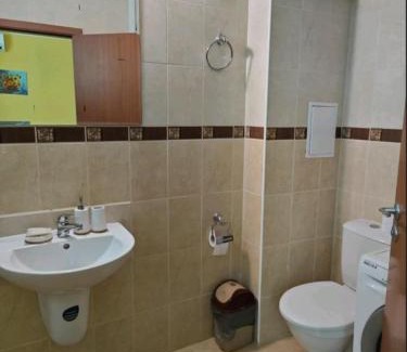 Primorsko Apartment | Sunny Cozy Apartment Primorsko