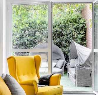 Foppette Apartment | Sunny Design Loft in Milan