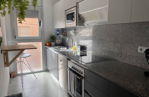 Terrassa Condo | Sunny Family Comfort. Parking and Wi-Fi