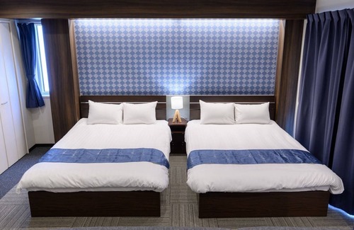 Sugamo Hotel | Sunny Fully equipped with Wifi Spacious family r/Toshima-ku Tokyo