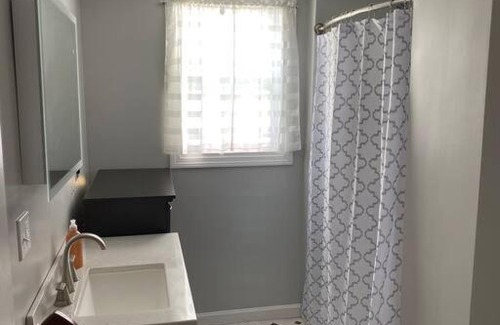 Dover Apartment | Sunny One Bedroom in Historic Downtown Dover