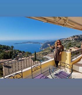 Eze Apartment | Sunny Panoramic Balcony