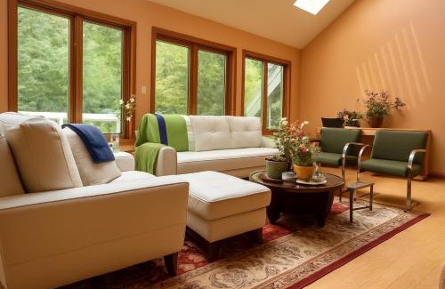 Harwinton Bed & Breakfast | Sunny Peace Homestay