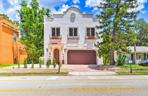Alta Vista House | Sunny Sarasota Abode with Yard about 1 Mi to Dtwn!