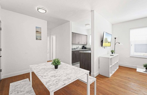 North Beach Apartment | Sunny Studio Steps to Ocean