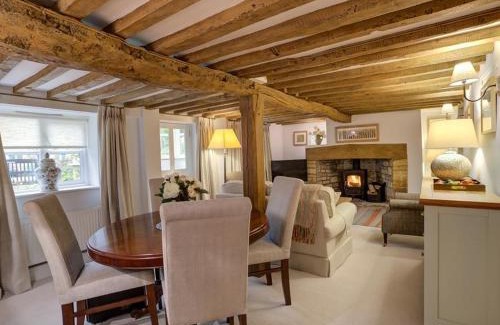 Bampton House | Sunnyside Cottage