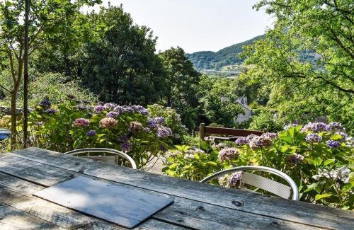 Tremadog House | Sunnyside Cottage