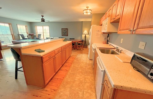 Snowshoe House | Sunrise 1 - Pet-Friendly, Ski-In/Ski-Out Townhome