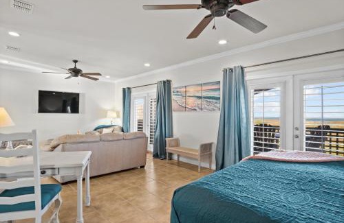 Safe Harbor House | Sunrise Beach Villa