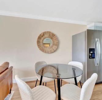 Harbour Heights House | Sunrise Suite Central to I75 airport & downtown