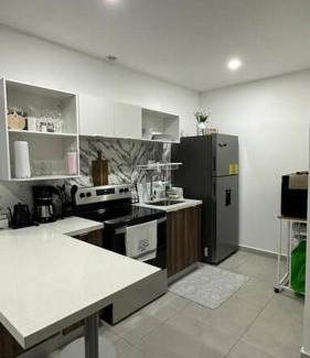 Antiguo Cuscatlan Apartment | Sunset 302