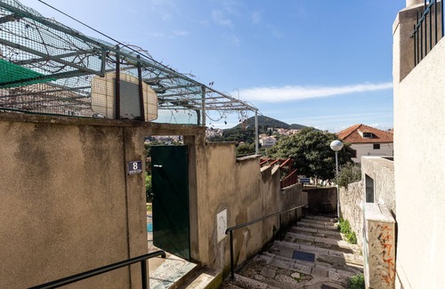 Gruz Apartment | Sunset Bay Room - Double Room with Terrace and Partial Sea View
