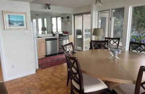 Eatons Neck House | Sunset Bluff: Breathtaking views of LI Sound.