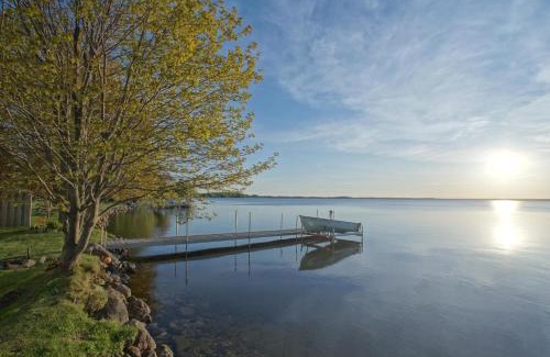 Moran House | Sunset Breeze