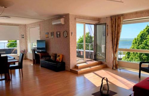 Haapsalu Apartment | Sunset Dream Apartment with a panoramic seaview