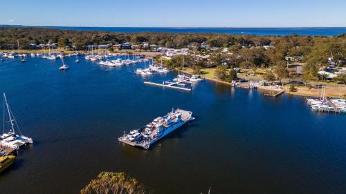 Raymond Island House | Sunset House