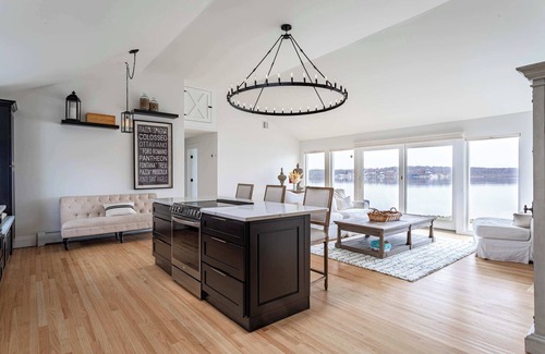 Middle Hope House | Sunset Lakehouse: Stunning Views + Lake Fun!
