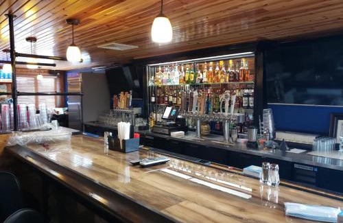 St Ignace Hotel | Sunset Motel at Armand's Gardens