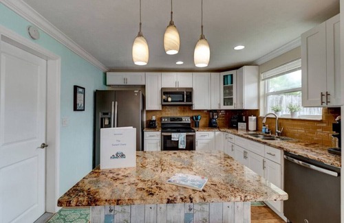 Wilbur-By-The-Sea Apartment | Sunset Oasis by the Boondocks