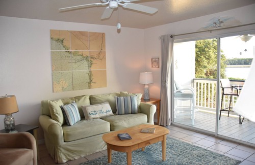 Steinhatchee Condo | Sunset Paradise on the Gulf of Mexico #199. NO CLEANING FEES!