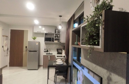 Ao Nang Apartment | Sunset plus Pool View 1 Bedroom at Ao Nang Beach