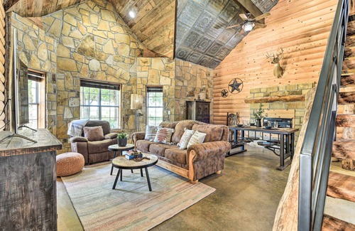 Sunset Cottage | Sunset Ranch w/Pool & Hot Tub on 29 Acres!