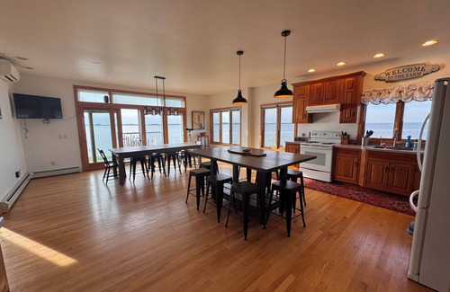 Quantico House | Sunset Retreat on the Nanticoke