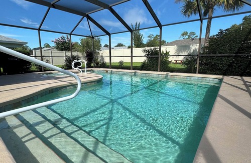 Palm Coast House | Sunset View Oasis near Golf Club in peaceful Palm Coast