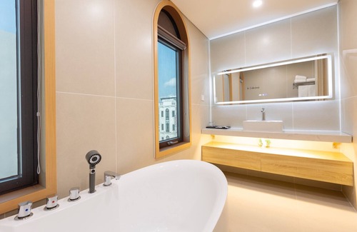Mong Cai Hotel | Sunshine Apartment Hotel