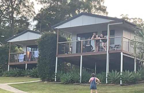 Diddillibah Apartment | Sunshine Coast retreat your own private golf course