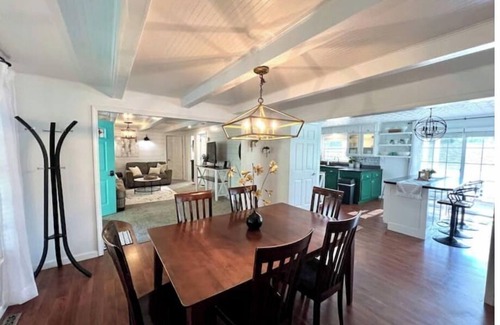 Norfolk House | Sunshine Cottage In Norfolk