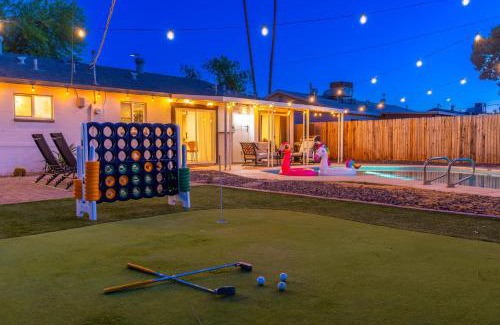 New Papago Parkway House | Sunshine Oasis! Heated Pool, Mini Golf, Sleeps 12