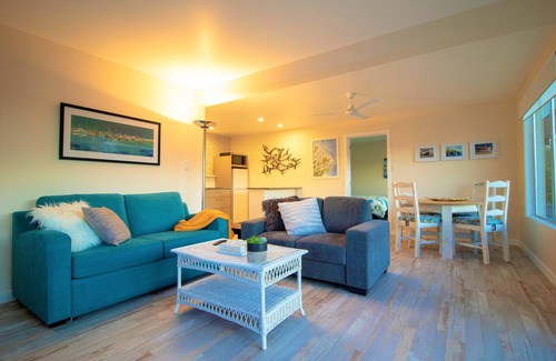 Picton Apartment | Sunshine, Peaceful with the Best Views