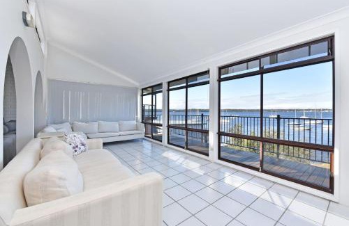 Sunshine House | Sunshine Shores