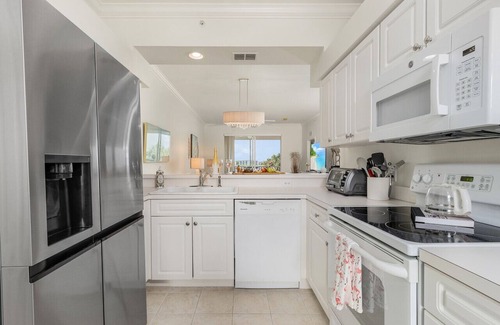 Heritage Palms Condo | Sunshine & tee-times!